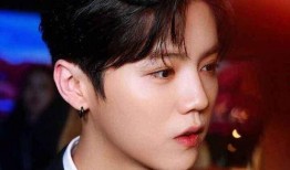 肖战笑哭娱乐圈爆料,揭秘明星幕后趣事